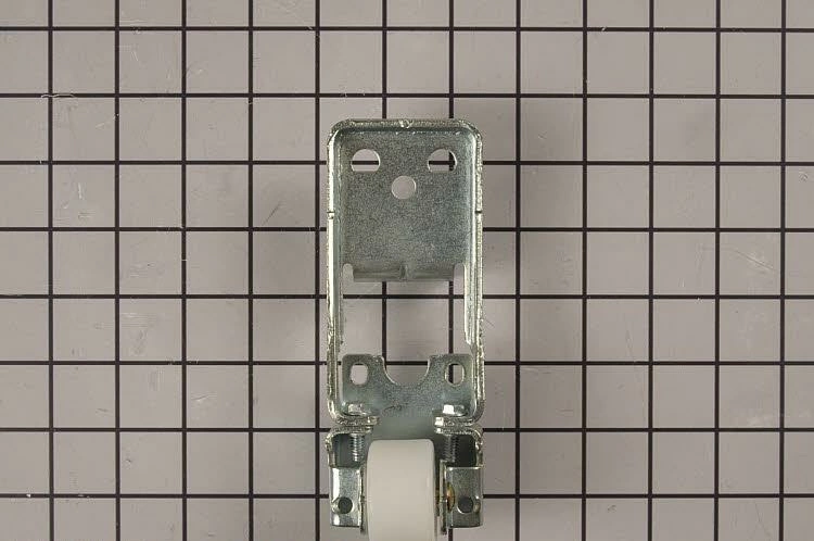 W11096015