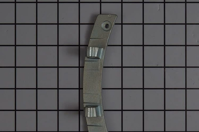 136625323