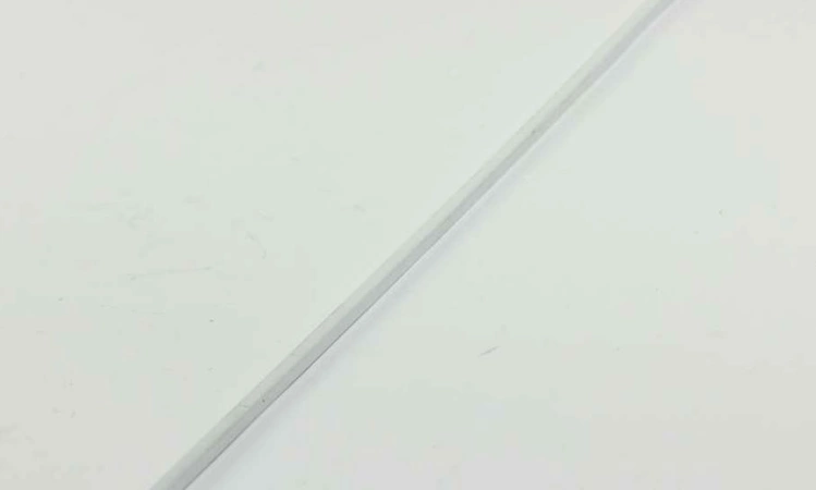 241770705 Frigidaire Bar