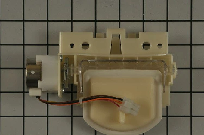 WPW10606117 Whirlpool Refrigerator Ice Door