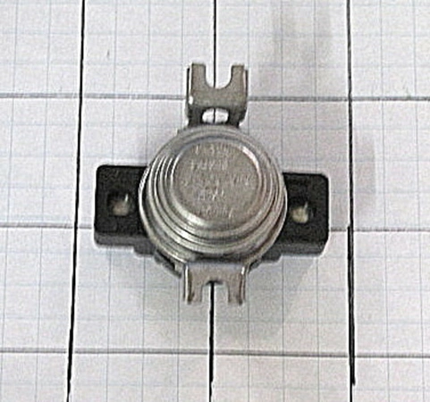 318004900