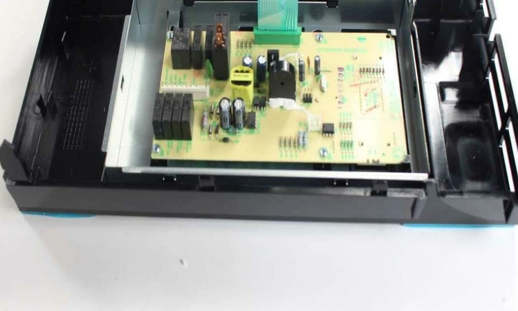 5304491626 Frigidaire Microwave Control Assem