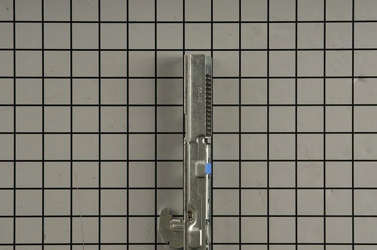 W11095995