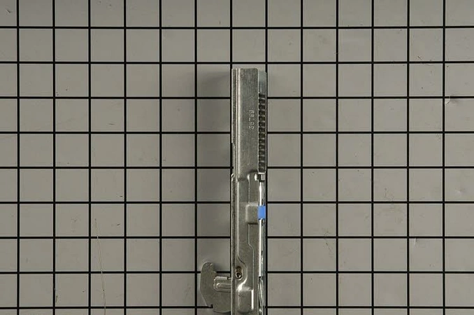 W11095995