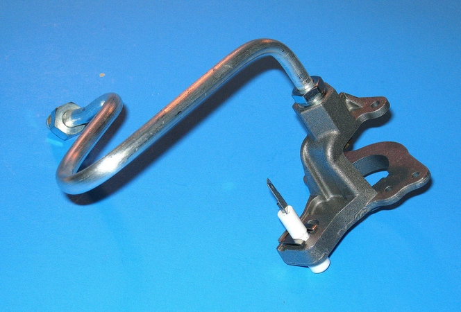316536621 Frigidaire Igniter and Orifice Asse