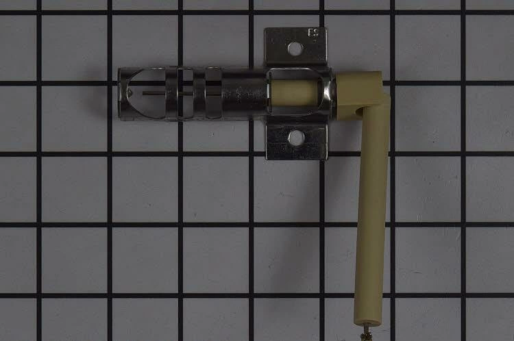 W11524031
