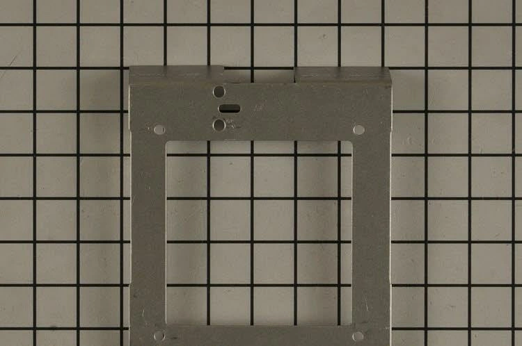 316437100