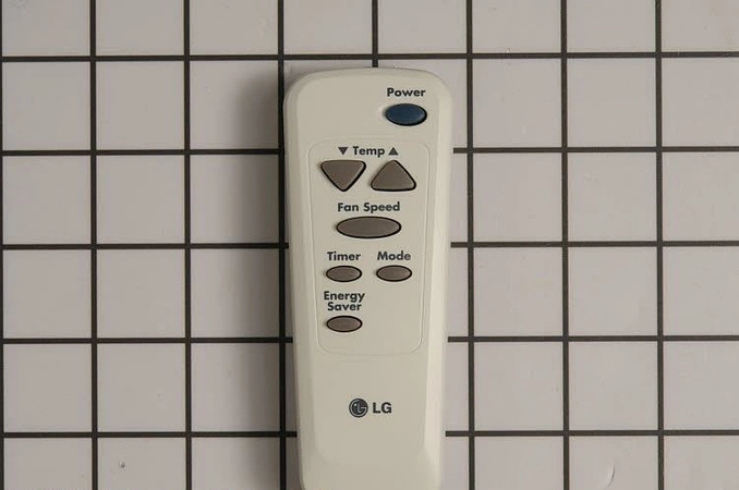 6711A20056T LG Remote Controller Assembly
