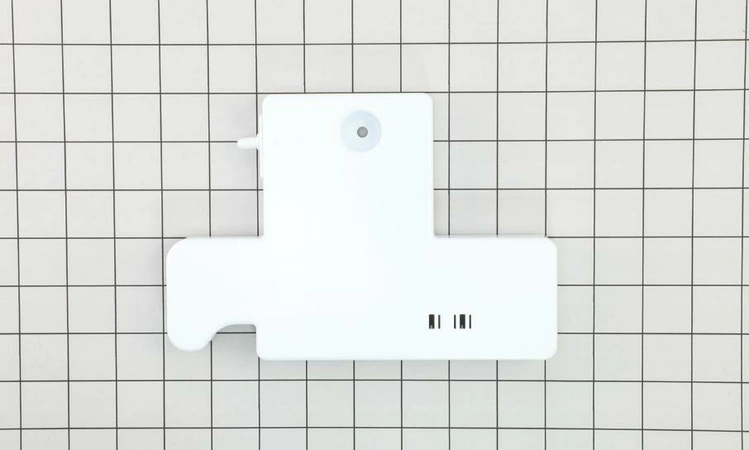 5304523667 Frigidaire Freezer Cover Assembly