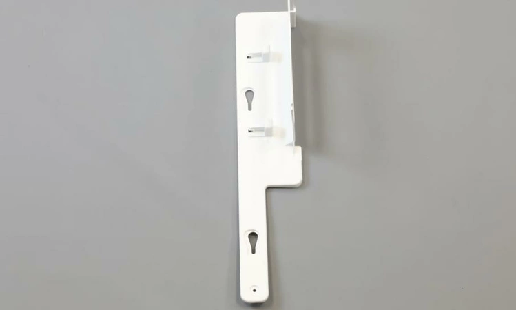 242041701 Frigidaire Refrigerator Ice Maker B