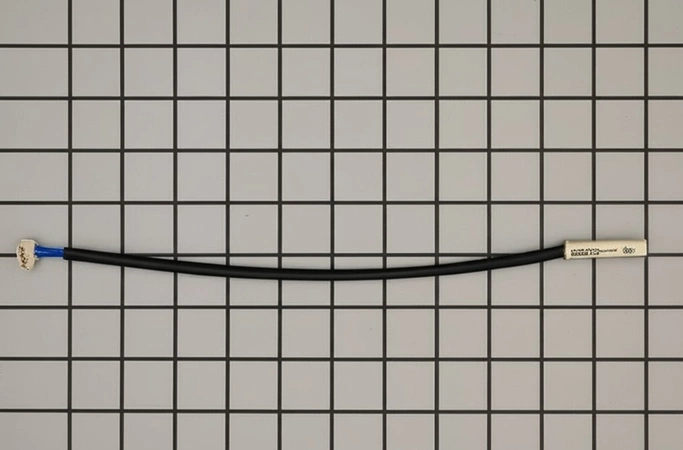 10025721