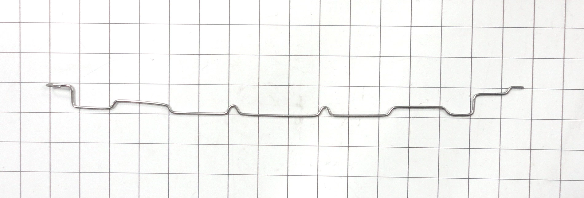 316404002