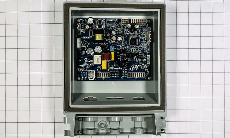 241996355 Frigidaire Refrigerator Switch Boar
