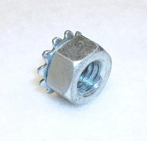 29786 Speed Queen 1/4-20 Hex Keps Nut