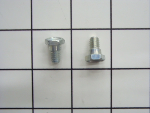 D500824 Speed Queen Screw