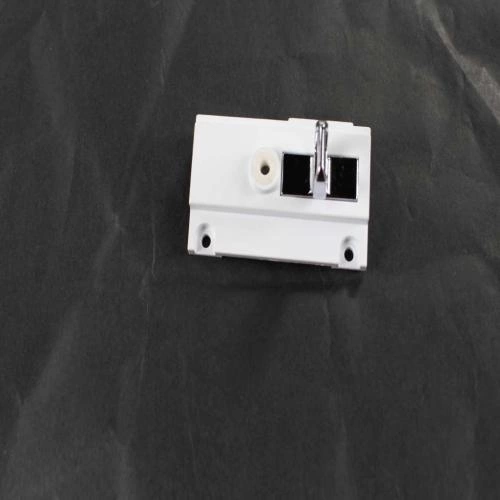 ACQ85695402