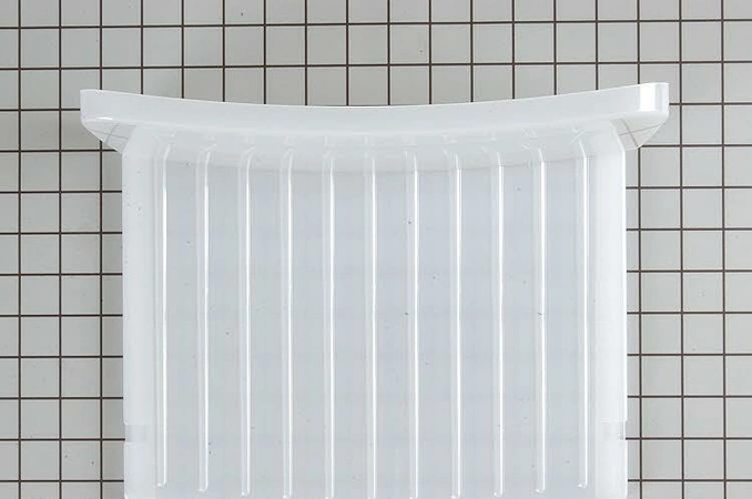 WR71X10372 GE Refrigerator Chiller Shelf